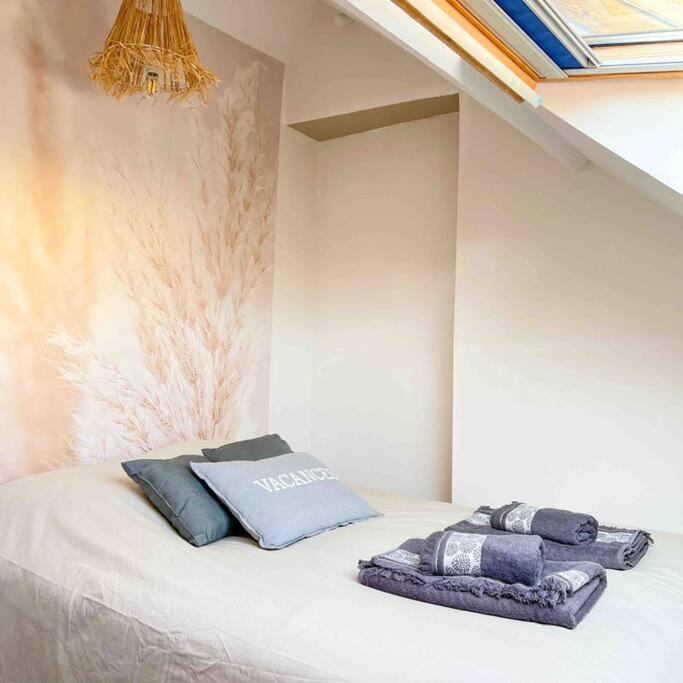 ~L'Arche De L'Heurt~ Apartment Льо Портел Екстериор снимка